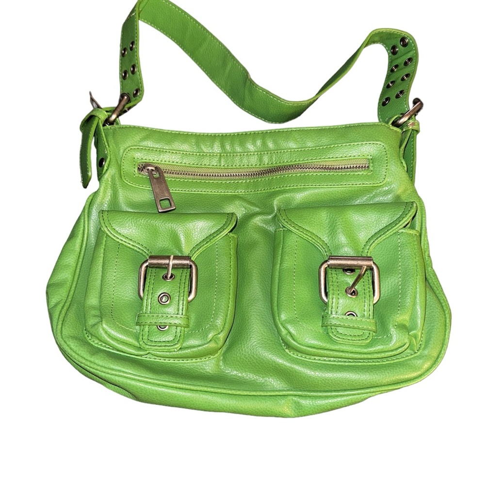 Apple 🍏 Green shoulder bag. Multiple pockets